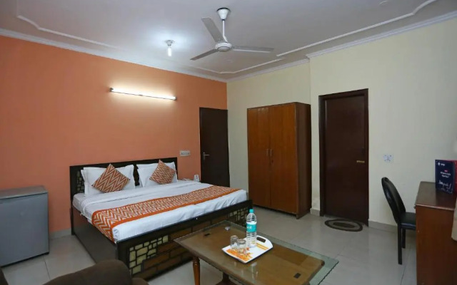 OYO Rooms Govindpuri Metro