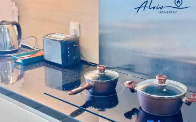 New! the Shore Residences 3Br Luxury I Direct Access to Shopping I 6-10Pax I 10MinsJonker – Kitchen – Malacca