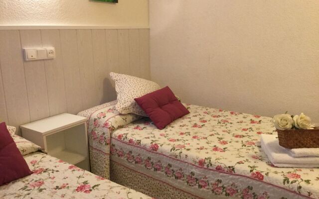 Hostal Albero by gaiarooms