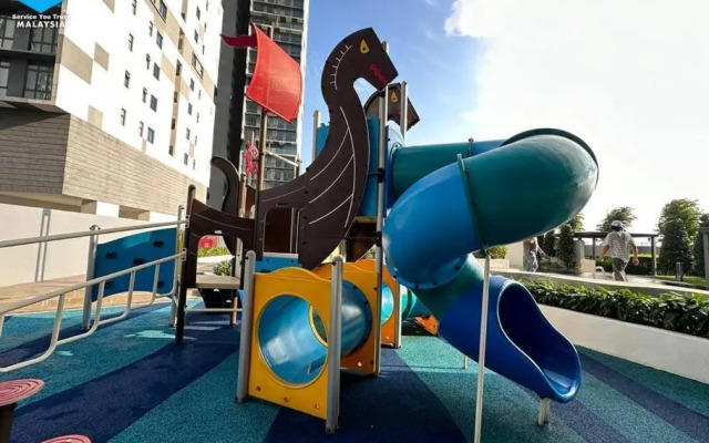 Couple Suite Bathtub studio @ SKY88