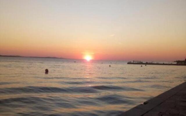 Apartment Franka - 70 m from sea