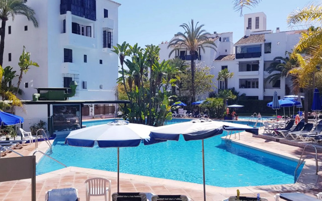 Penthouse in Jardines De Las Golondrinas