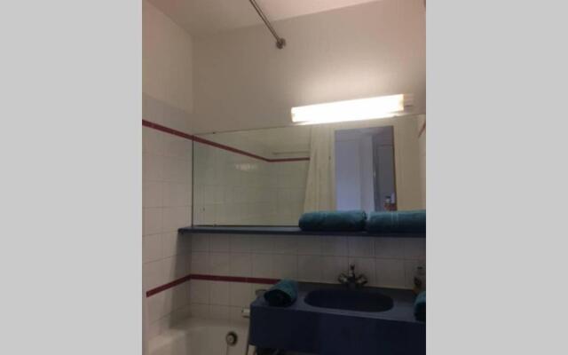 La Petite Cachette - Pool and 150m to the beach