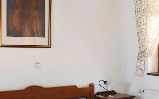 Turisticna Kmetija Seruga