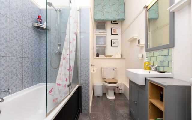 Central 2 Bedroom Apartment Near Old Street