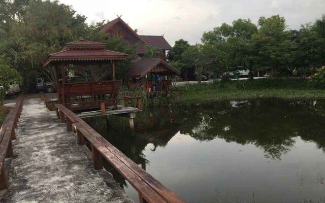 Baan Suan View Dee Homestay