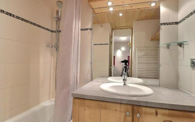 Appartement Méribel, 1 pièce, 4 personnes - FR-1-182-194