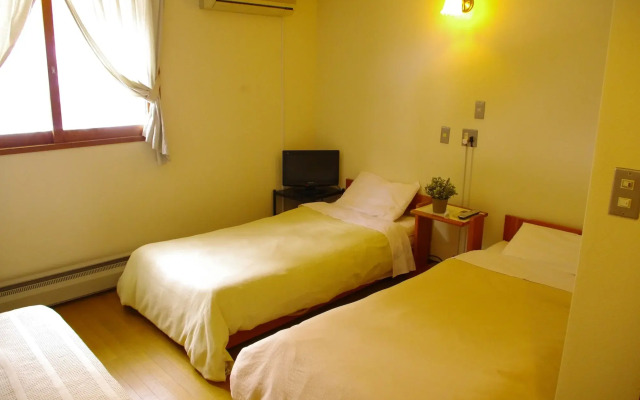 Forest Resort Cosmos