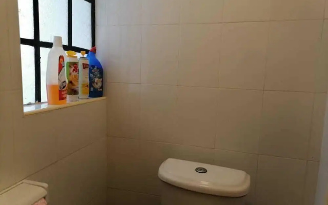 Lux Suites Trm drive Studio Apartments