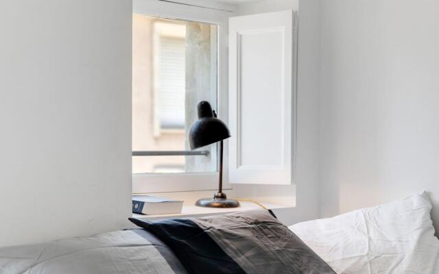 Modest Holiday Home in Avignon next to the City Centre