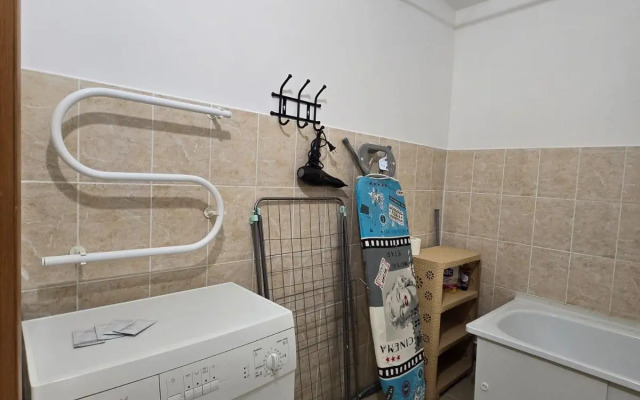 Уютный Уголок на улице Мелик-Карамова 40