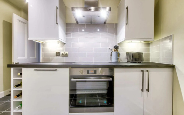 Guestready - Modern Classic Edinburgh Home With Free Parking