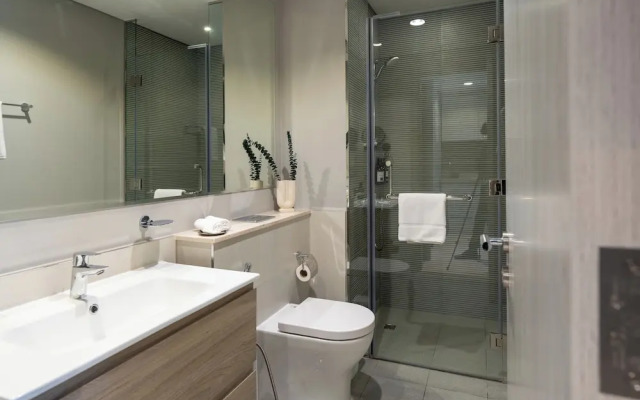 Zada Tower -  Modern 1 BR Apart