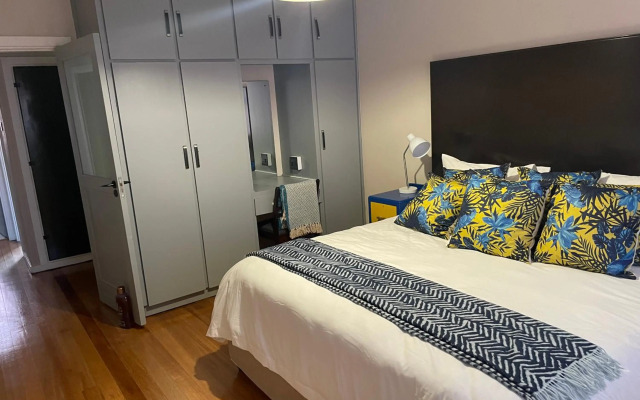 Mount Road Suites
