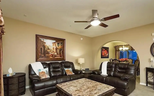 Hot Spot at Desert Ridge By Signature Vacation R