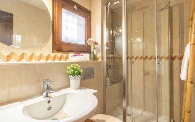 Charming Holiday Home in Empuriabrava With Pool