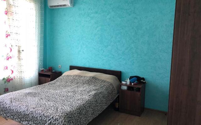 Guesthouse on Sovhoznaya 18