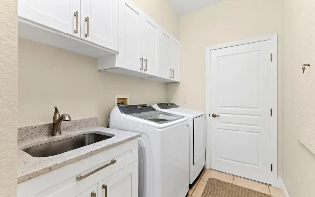 1312 sea Horse Court