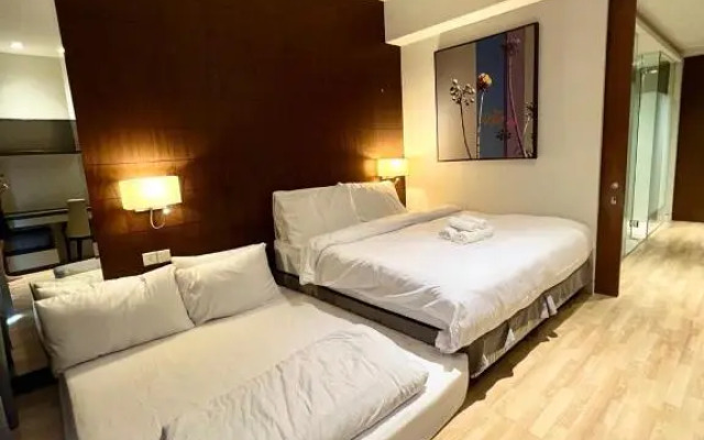 D'Majestic by Lush Living