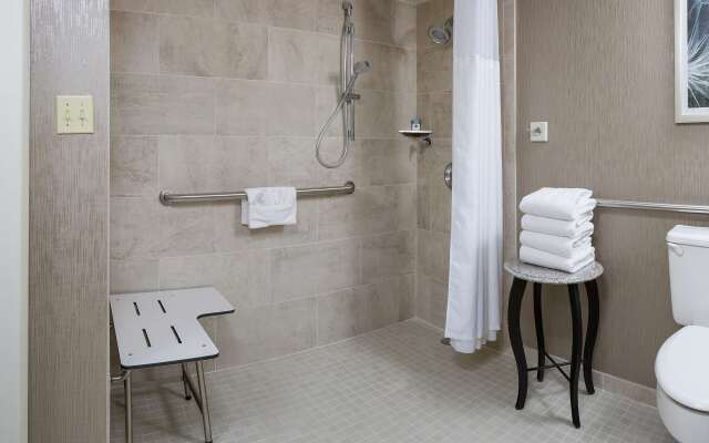DoubleTree by Hilton Boston - Andover