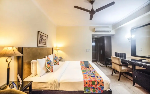Fabhotel Bmk Grand