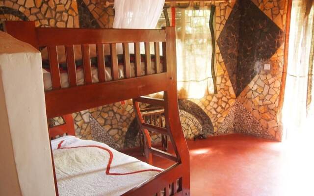 Songota Falls Lodge