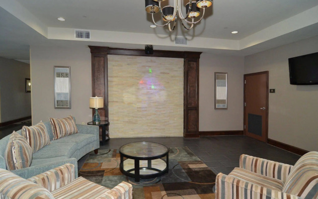 Best Western Plus Kenedy Inn