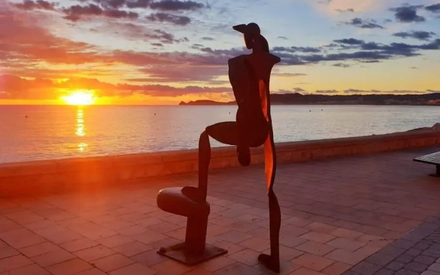 Luxury Apartment Overlooking Javea Bay and Mountains