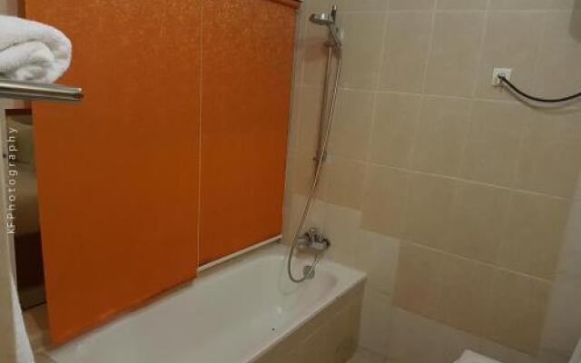 Leon Hotel Brazzaville