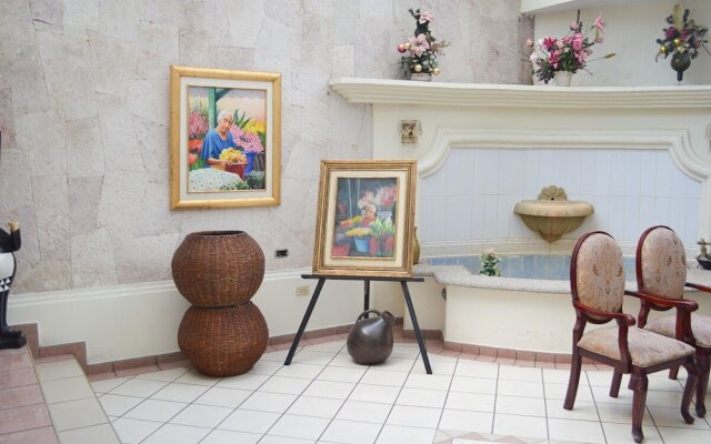 Hotel Suites La Aurora