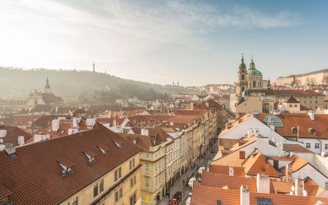 Charles Bridge Residence