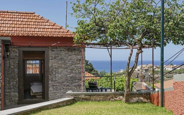 Casa da Aldeia by An Island Apart