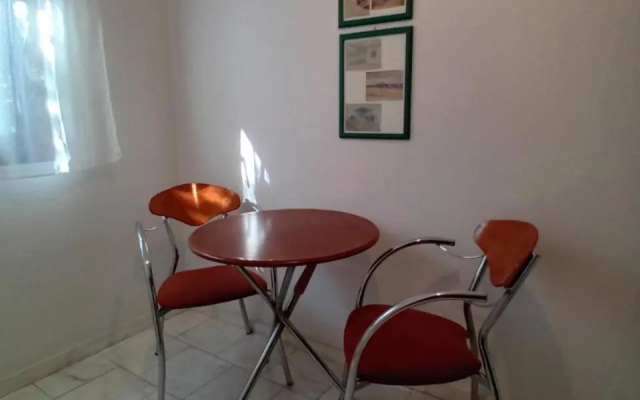Selini House