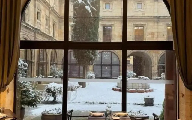 Hotel Real Colegiata San Isidoro