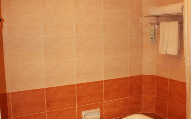 Travellers Suites Serviced Apartments