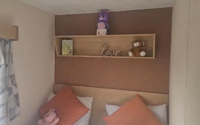 3 Bedroom Caravan Near Mablethorpe