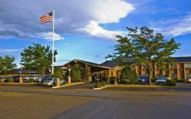 Super 8 Evansville