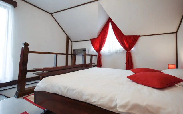 Casa Lily-Japanese Retreat