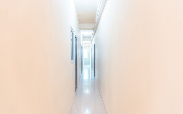 Ava Guest House by OYO Rooms