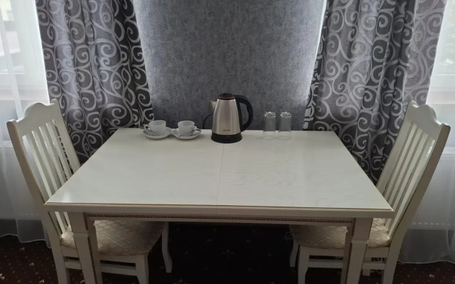 Gostinitsa Krymsk
