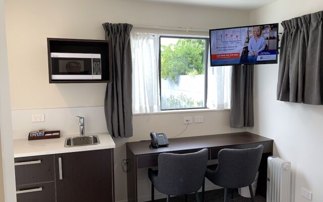 Airport Delight Motel