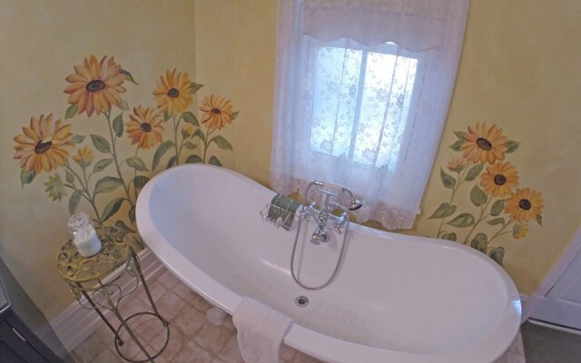 Main Street Inn, Boutique Hotel