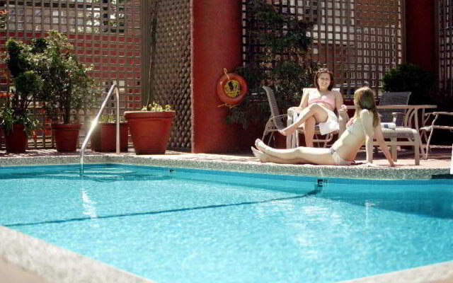 Hotel The Inn At False Creek Quality Hotel Vancouver