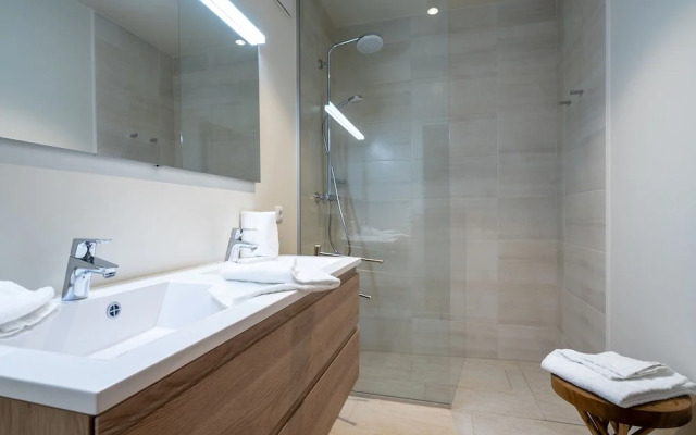 Warm Apartment in Gosau With Shared Sauna