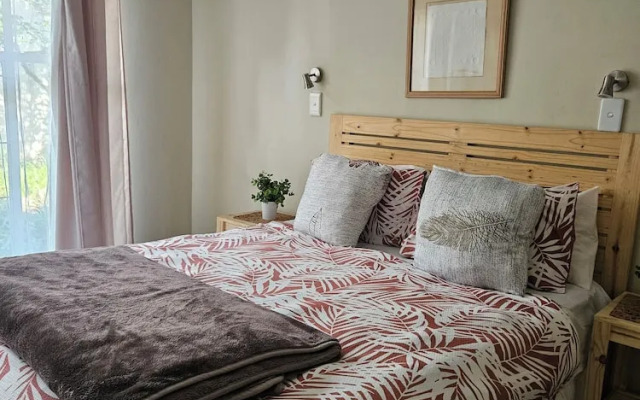 Birchway's Backpackers