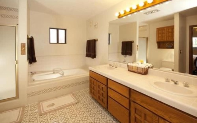 Desert Rose Bed and Breakfast