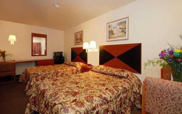 Rodeway Inn San Antonio I-10 East