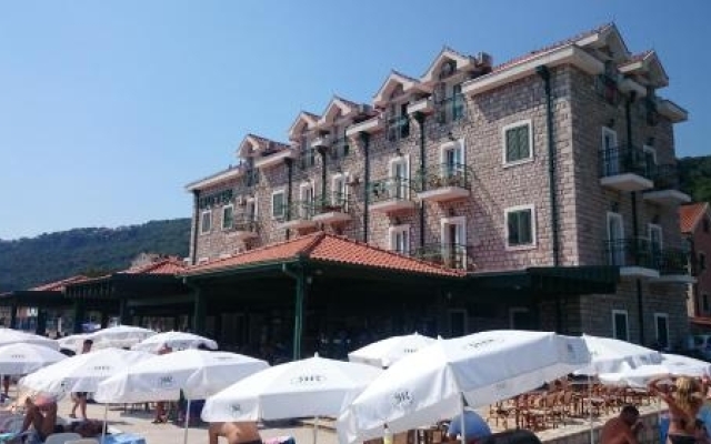Hotel RR Meljine