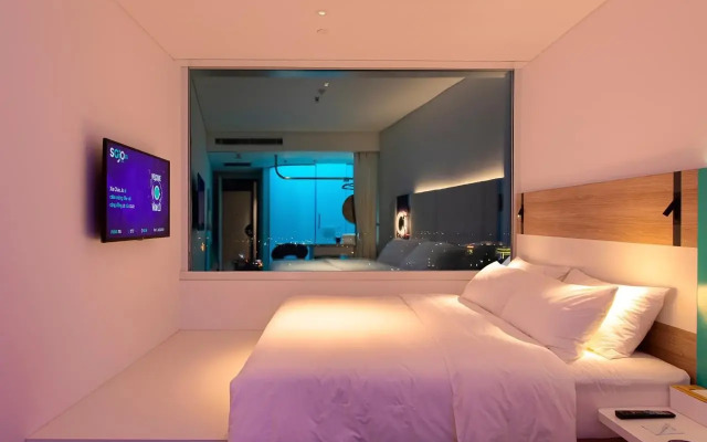 Tru by Hilton Hoa Binh City Centre