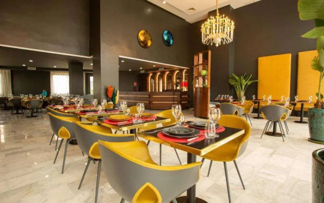 Fourteen Hotel Ain Sebaa